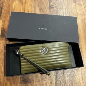 New green rudsak bag